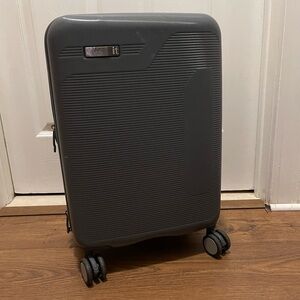iT luggage roller hard side expandable suitcase grey with telescopic handle